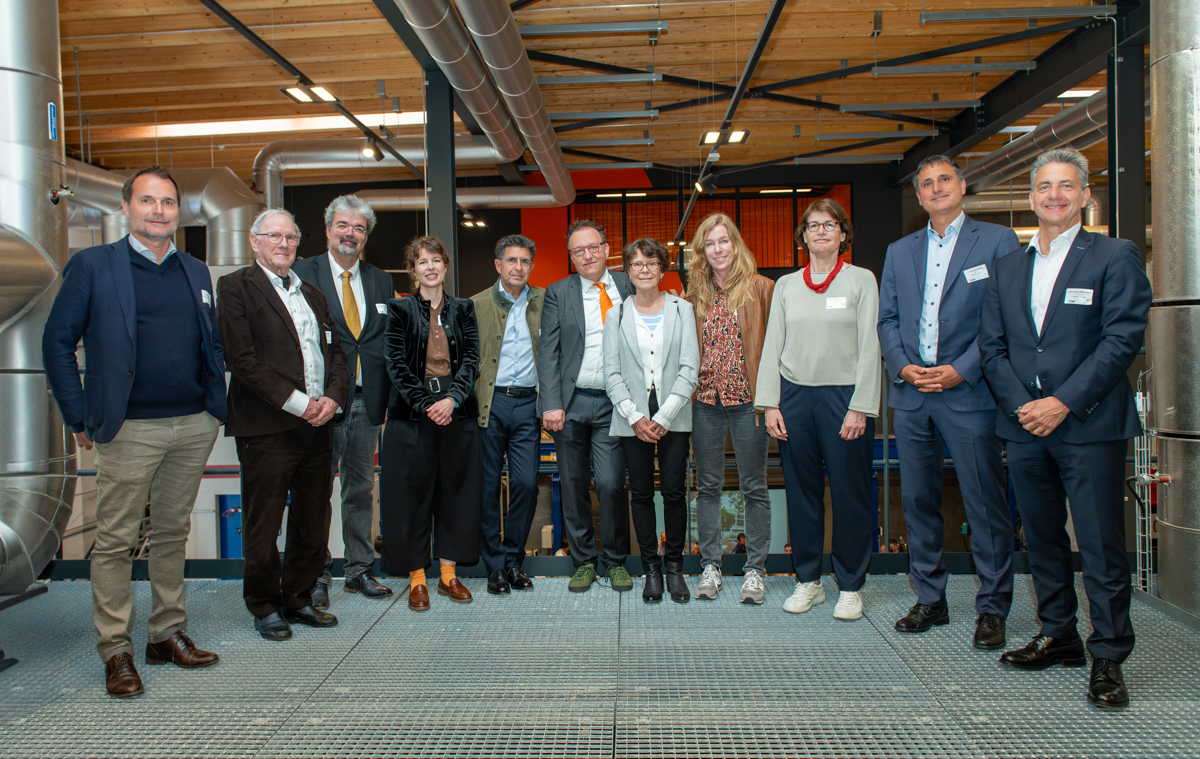 Inauguration Y CAD-113